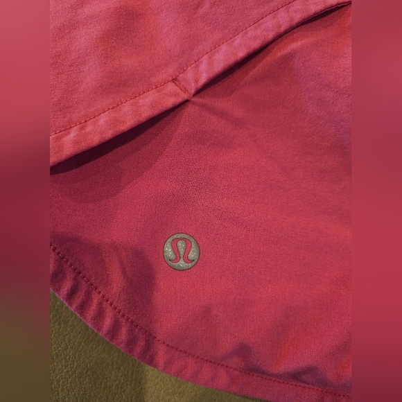 Lululemon Speed Up Mid-Rise Short 4" - Picture 9 of 9